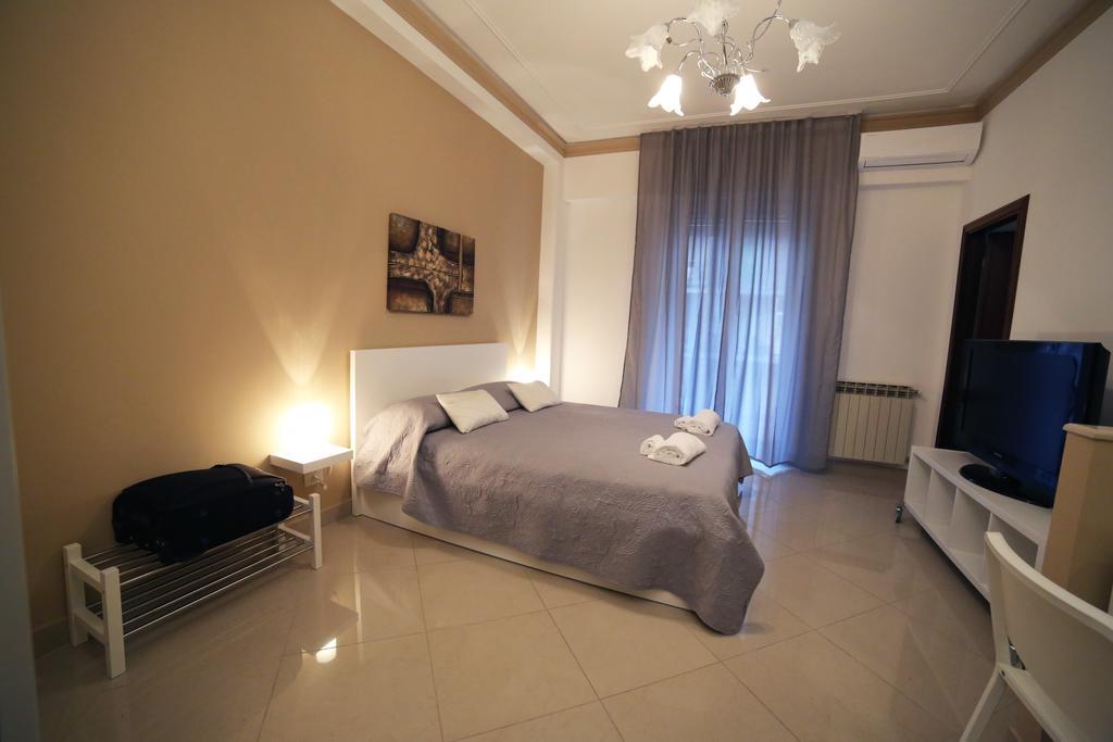 B&B Teocrito Катания Экстерьер фото
